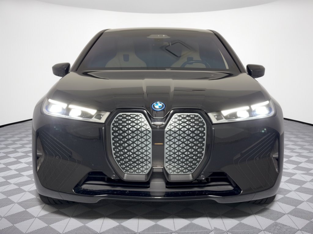 Certified 2024 BMW iX xDrive50 w/ Premium Package AWD/4WD image 6