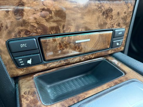 Used 2009 BMW 528i xDrive Sedan image 41