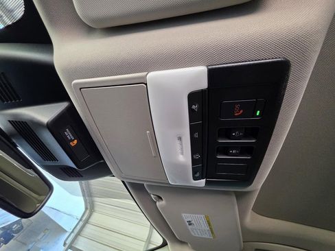 New 2026 Nissan Rogue Platinum w/ Tech Package image 44