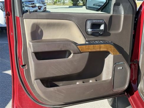 Used 2018 GMC Sierra 1500 SLT image 34