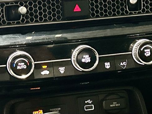 Used 2023 Honda Civic LX image 15