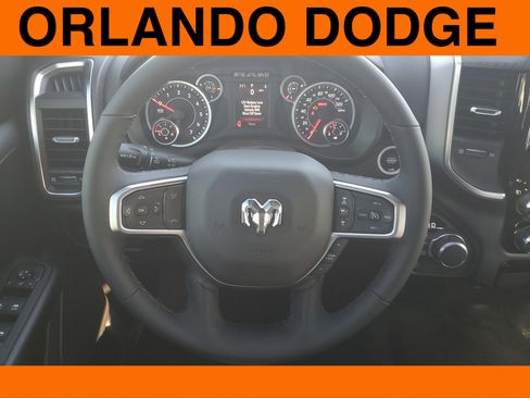 New 2026 RAM 1500 Big Horn AWD/4WD image 11