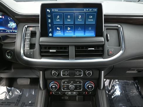 Used 2023 Chevrolet Tahoe Z71 w/ Luxury Package AWD/4WD image 36