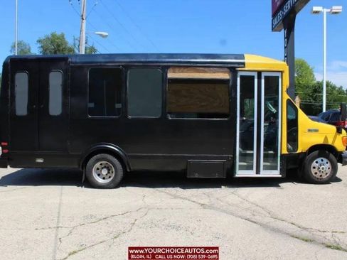 Used 2006 Ford E-450 and Econoline 450 RWD image 4