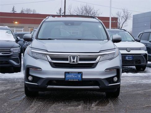 Used 2019 Honda Pilot Touring image 2