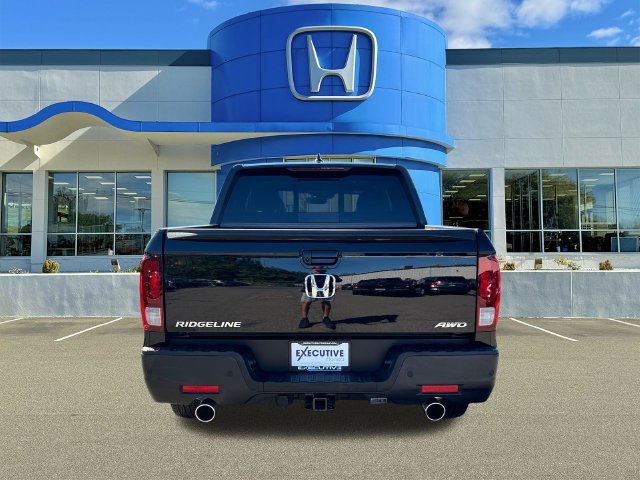 Used 2023 Honda Ridgeline Black Edition image 3
