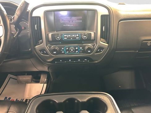Used 2018 GMC Sierra 1500 SLT w/ SLT Premium Package AWD/4WD image 12
