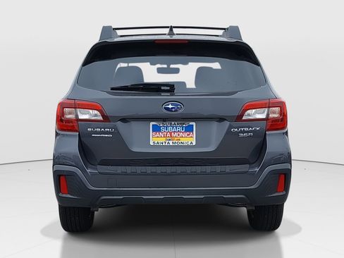 Used 2019 Subaru Outback 3.6R Limited w/ Popular Package #2 image 6