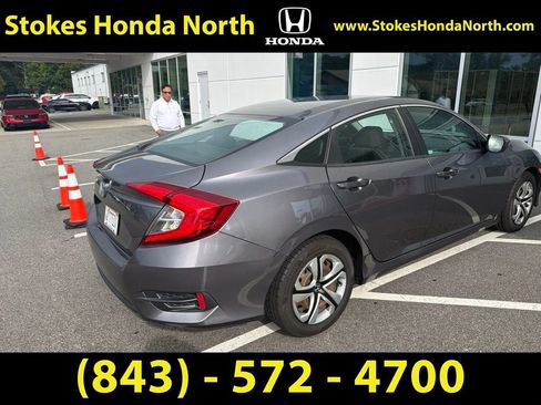 Used 2018 Honda Civic LX image 9