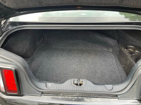 Used 2012 Ford Mustang Shelby GT500 w/ SVT Performance Pkg image 15