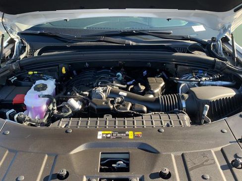 New 2025 Jeep Grand Cherokee Summit image 15