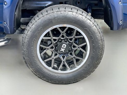 Used 2022 RAM 2500 Limited AWD/4WD image 34