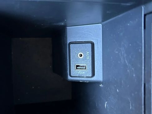 Used 2019 Nissan Sentra S w/ Appearance Package image 16