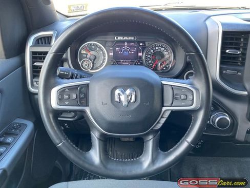 Used 2022 RAM 1500 Big Horn AWD/4WD image 16