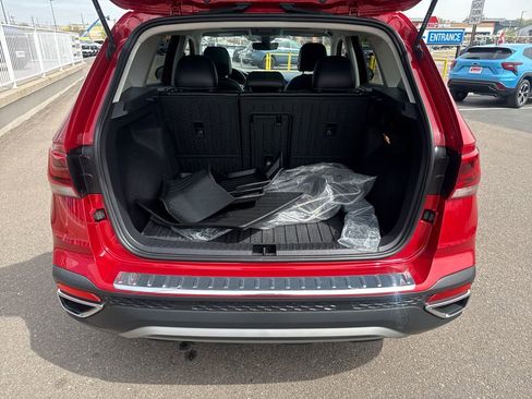 Used 2023 Volkswagen Taos SE w/ Panoramic Sunroof Package image 23