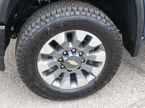 New 2026 Chevrolet Silverado 2500 Custom w/ Custom Value Package AWD/4WD image 7