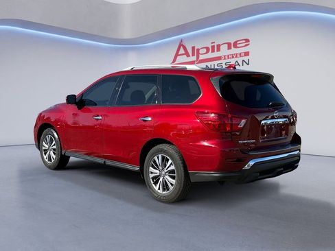 Used 2019 Nissan Pathfinder SL image 3