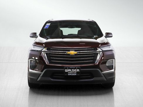 Used 2023 Chevrolet Traverse LT image 8