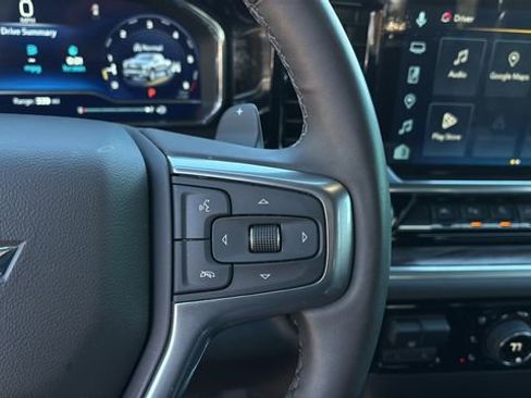 Used 2025 Chevrolet Silverado 1500 LTZ w/ LTZ Premium Package image 24