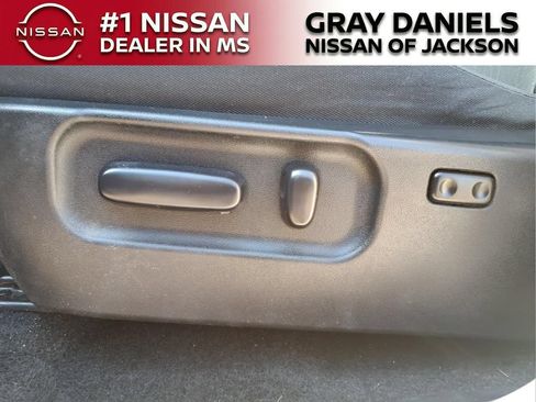 Used 2020 Toyota Tacoma TRD Off-Road w/ Advanced Technology Package AWD/4WD image 14