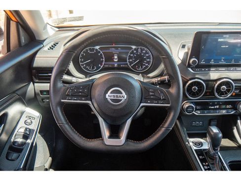 Used 2023 Nissan Sentra SR w/ SR Premium Package FWD image 21