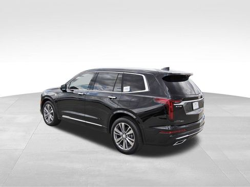 New 2025 Cadillac XT6 Premium Luxury w/ Technology Package image 3