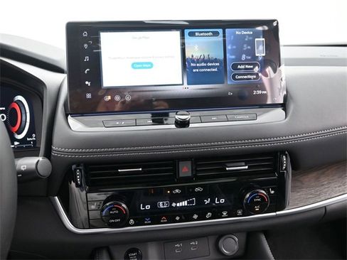 New 2025 Nissan Rogue Platinum w/ Platinum Premium Package image 23