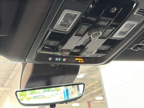 New 2026 GMC Yukon Elevation w/ Elevation Premium Package AWD/4WD image 39