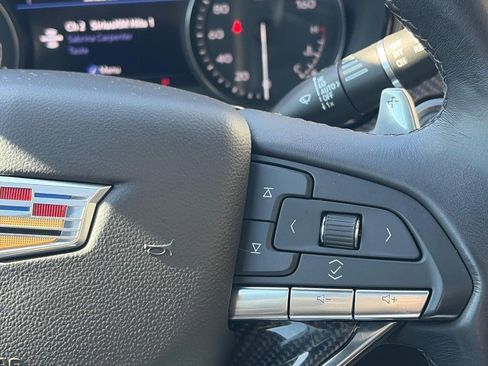 Certified 2024 Cadillac XT6 Sport w/ LPO, Onyx Lite Package image 25