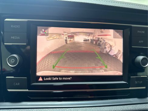 Used 2019 Volkswagen Jetta SE FWD image 24