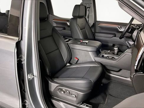 Certified 2025 GMC Sierra 1500 Denali image 29