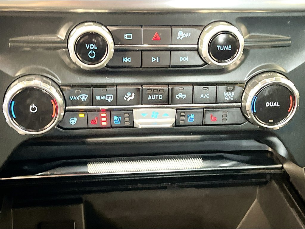 Used 2025 Ford F150 Lariat w/ FX4 Off-Road Package AWD/4WD image 16