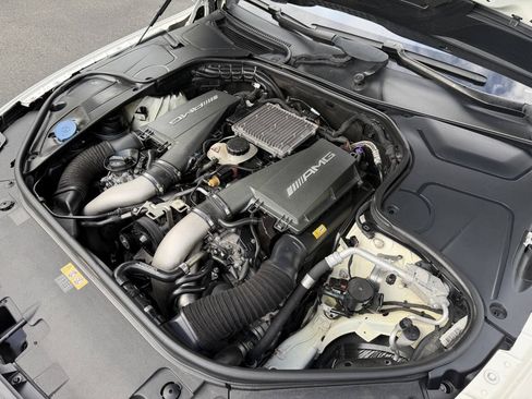 Used 2015 Mercedes-Benz S 63 AMG 4MATIC Coupe image 34