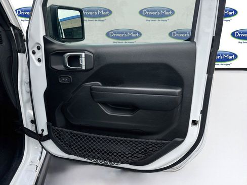Used 2024 Jeep Wrangler Unlimited Rubicon 4xe AWD/4WD image 27