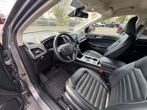 Used 2024 Ford Edge SEL w/ Convenience Package AWD/4WD image 10