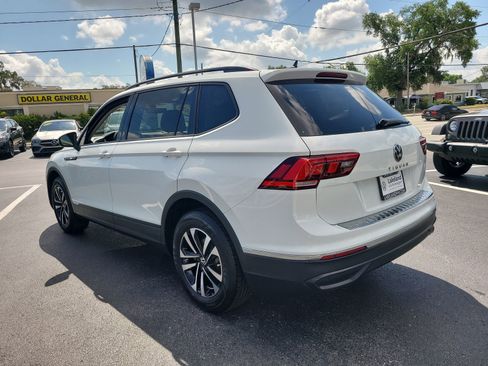 Used 2023 Volkswagen Tiguan S FWD image 4