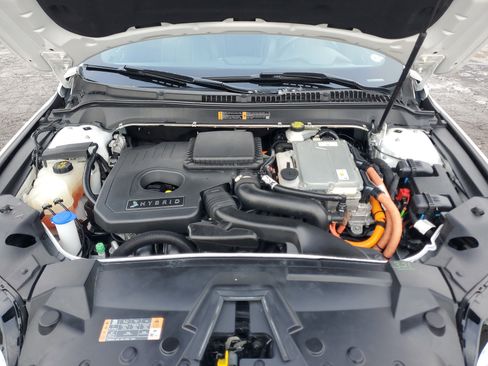 Used 2017 Lincoln MKZ Reserve w/ Climate Package image 8