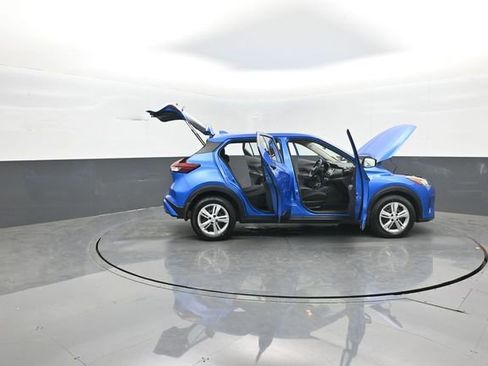 Used 2023 Nissan Kicks S FWD image 42