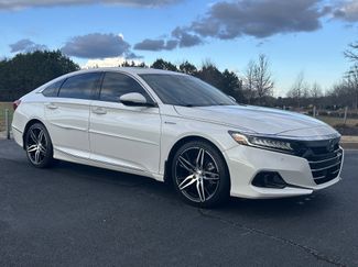 Used 2022 Honda Accord Touring video 2