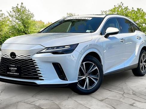 Used 2024 Lexus RX 350 Premium w/ Accessory Package (Z1) AWD/4WD image 3
