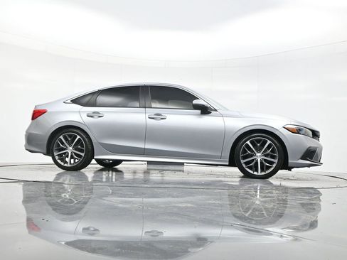 Used 2023 Honda Civic Touring image 47
