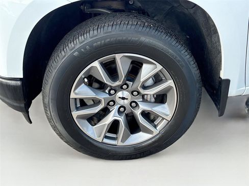 Used 2022 Chevrolet Silverado 1500 W/T w/ WT Fleet Convenience Package AWD/4WD image 28
