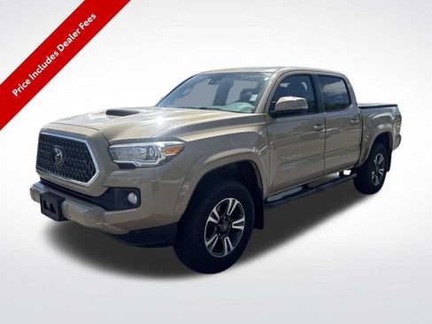 Used 2018 Toyota Tacoma TRD Sport RWD image 1