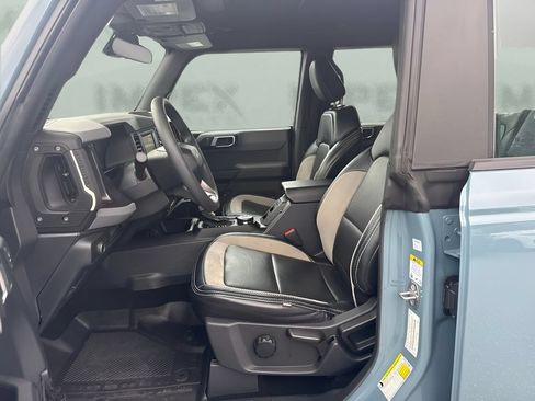 Used 2022 Ford Bronco 4-Door AWD/4WD image 6