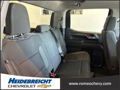 Used 2024 Chevrolet Silverado 1500 LT AWD/4WD image 31