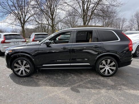 Used 2023 Volvo XC90 B6 Ultimate w/ Protection Package Premier image 8