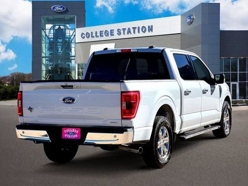 Certified 2021 Ford F150 XLT w/ Equipment Group 302A High image 4