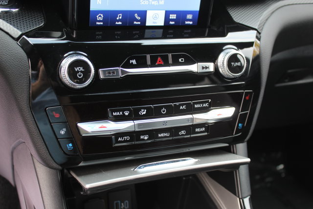 Used 2023 Ford Explorer ST w/ Equipment Group 401A AWD/4WD image 27