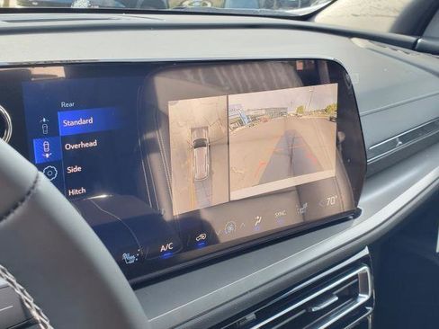 New 2026 Chevrolet Traverse LT w/ Driver Confidence Package image 18