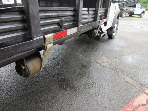 Used 2020 Ford F550 2WD Regular Cab Super Duty image 30